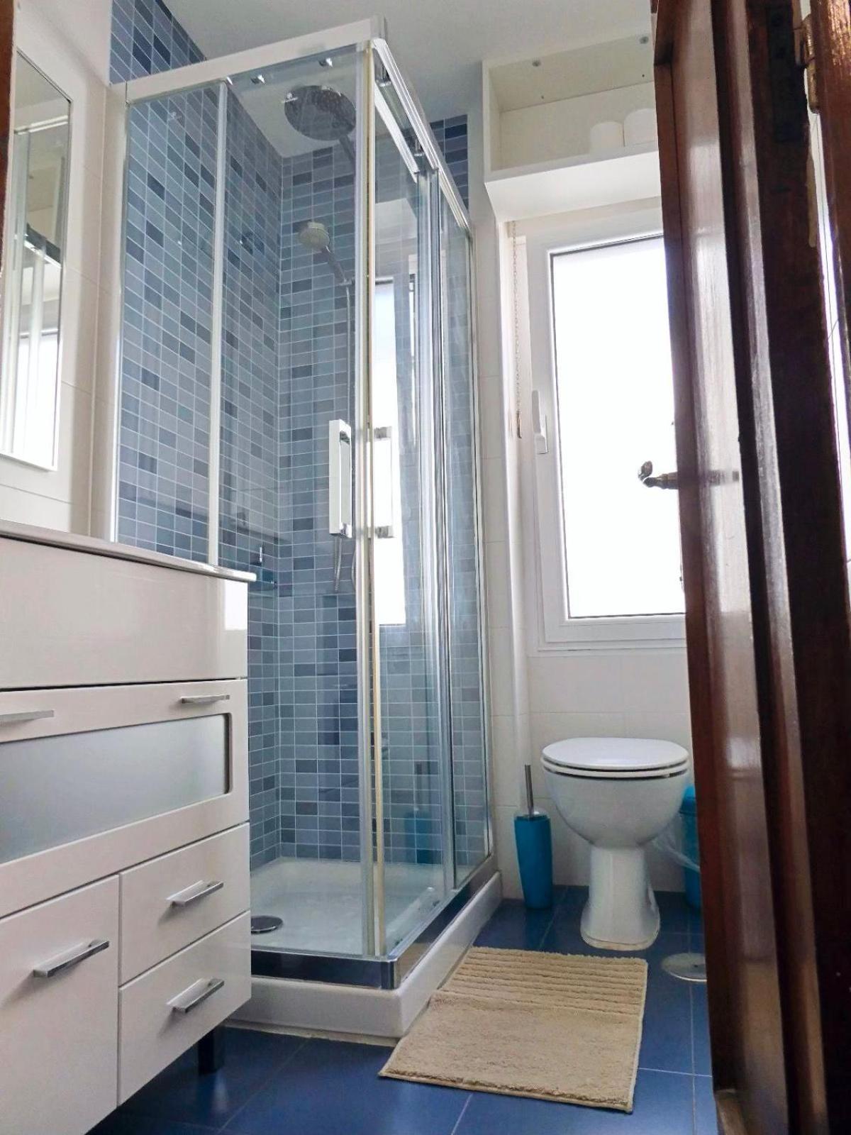 Appartement Amplio Y Centrico En By Bebalmy *